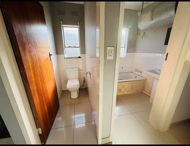 2 BEDROOM APARTMENT TO LET IN SONHEUWEL EXT 1